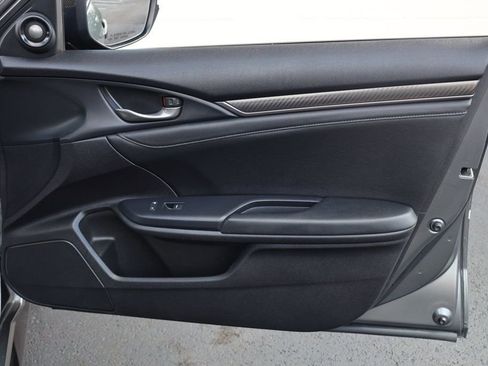 Used 2018 Honda Civic Sport Touring image 21