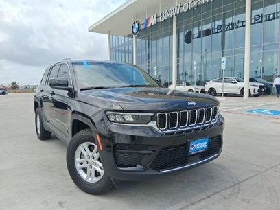 Used 2025 Jeep Grand Cherokee Laredo