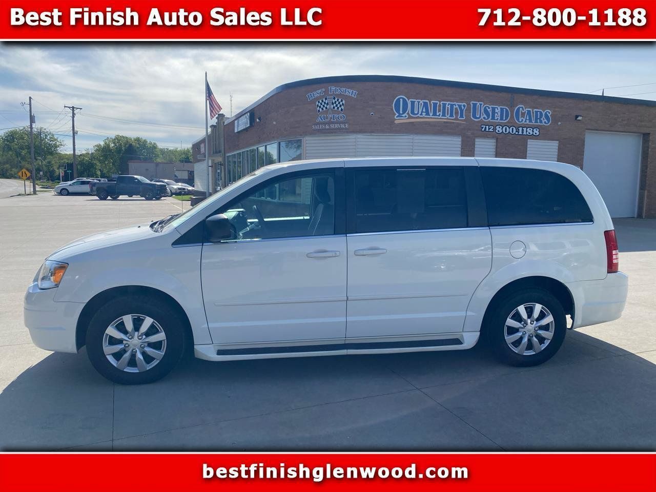 Used 2010 Chrysler Town & Country LX w/ PWR Convenience Group FWD image 1
