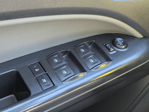 Used 2018 Chevrolet Colorado W/T w/ WT Convenience Package RWD image 37