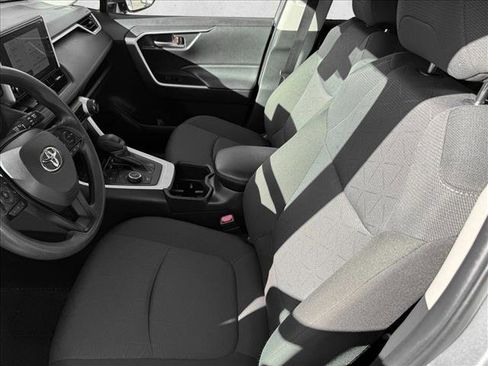 Certified 2025 Toyota RAV4 XLE image 10