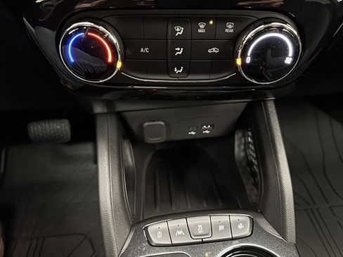 New 2026 Chevrolet TrailBlazer LT w/ Driver Confidence Package image 9