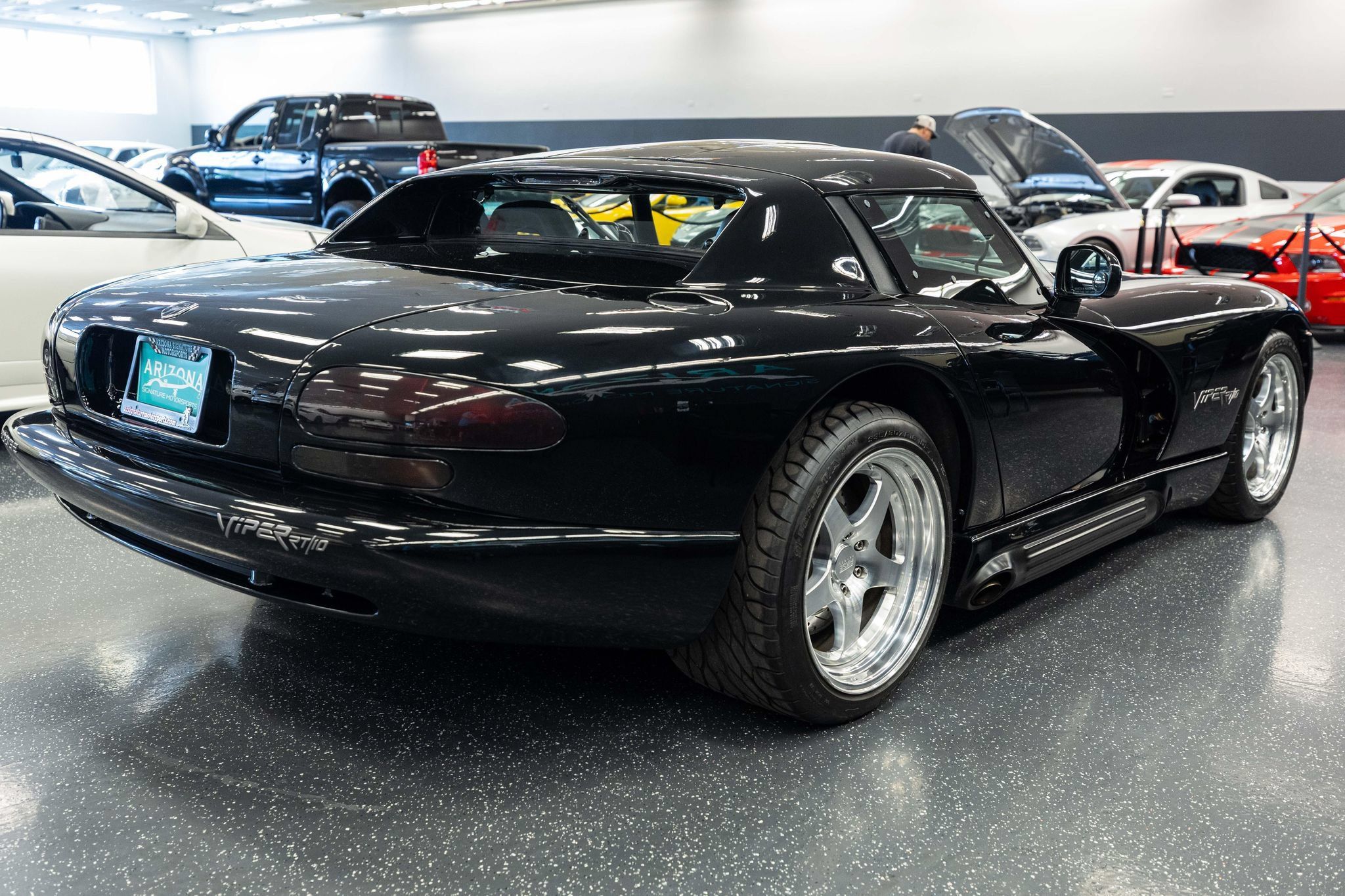 Used 1994 Dodge Viper RT/10 RWD image 4