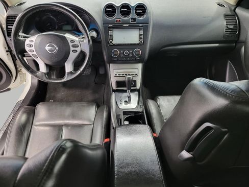 Used 2008 Nissan Altima 3.5 SE w/ Premium Pkg image 7