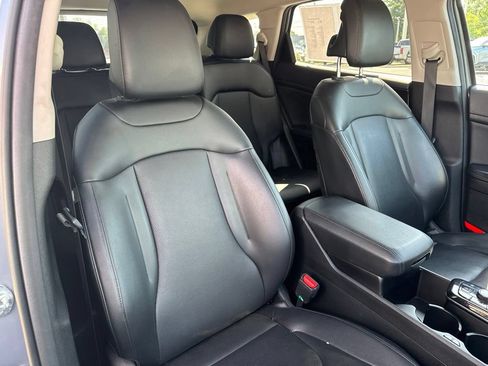Used 2023 Kia Sportage EX FWD image 34