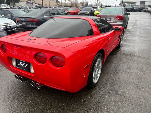 Used 1997 Chevrolet Corvette Coupe w/ Performance Handling Pkg image 5