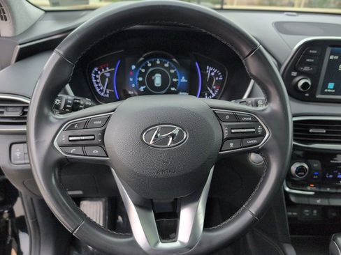 Used 2019 Hyundai Santa Fe Limited image 18