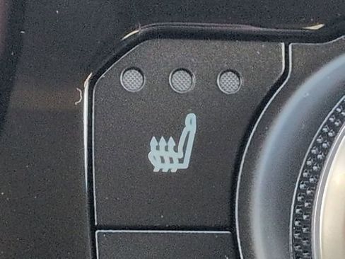 Certified 2026 Toyota Highlander XLE image 24