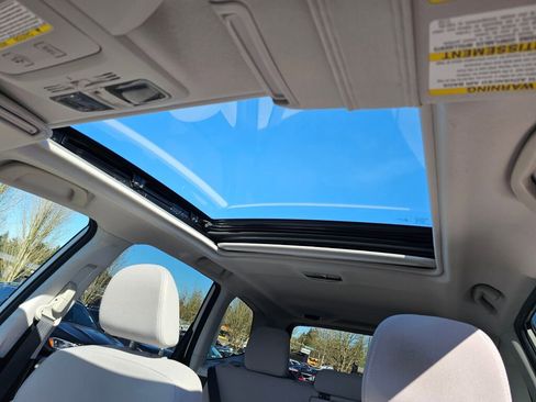 Used 2015 Subaru Forester 2.5i Premium image 11