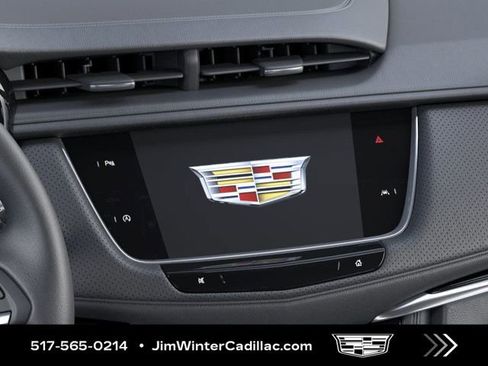 New 2025 Cadillac XT6 Luxury image 20