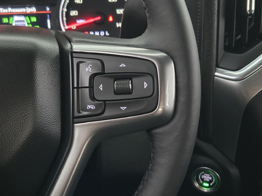 Used 2022 Chevrolet Silverado 1500 RST w/ Safety Package AWD/4WD image 31
