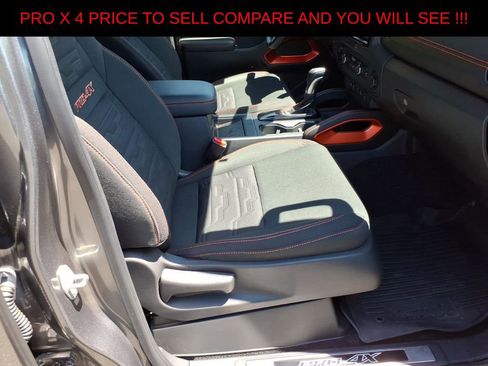 Used 2023 Nissan Frontier PRO-4X w/ Pro Convenience Package AWD/4WD image 9