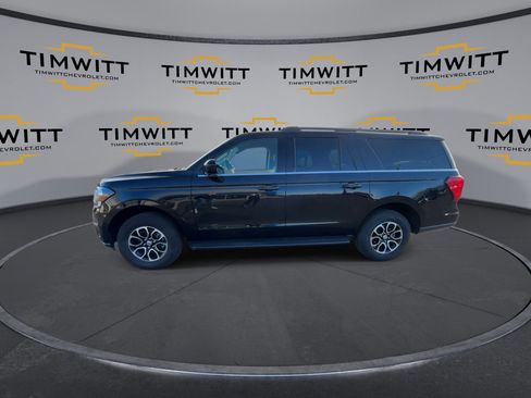 Used 2024 Ford Expedition Max XLT image 6