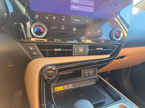 Used 2026 Lexus NX 450h+ Luxury w/ Accessory Package (Z1) image 30