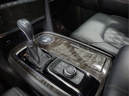 Used 2024 Nissan Armada Platinum w/ Cargo Package image 18