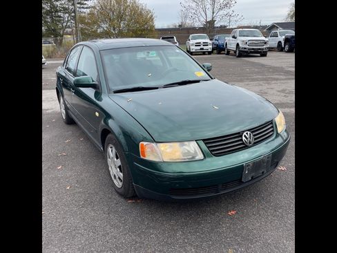 Used 1999 Volkswagen Passat GLS image 1