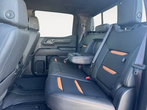 Used 2024 GMC Sierra 1500 AT4 w/ Technology Package image 13