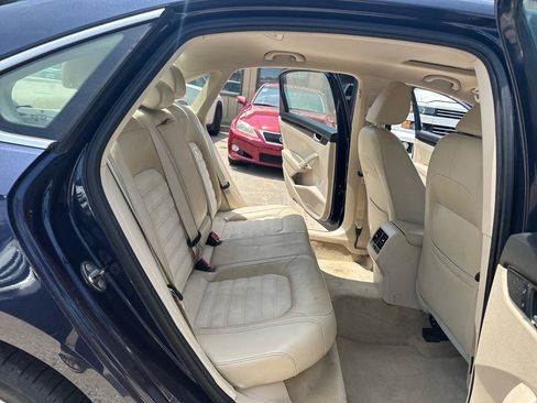 Used 2014 Volkswagen Passat TDI SEL Premium FWD image 23