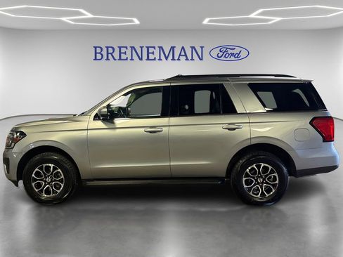 Used 2024 Ford Expedition XLT image 10