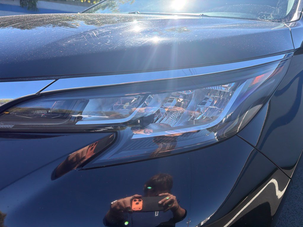 Used 2023 Toyota Sienna LE FWD image 9