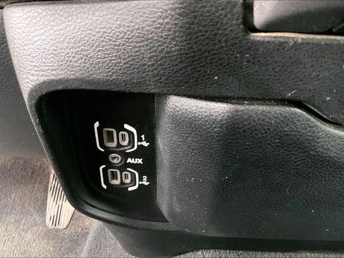 Used 2019 RAM 2500 Big Horn image 33