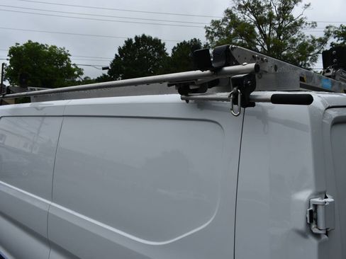 Used 2019 Ford Transit 250 130 Low Roof RWD image 27