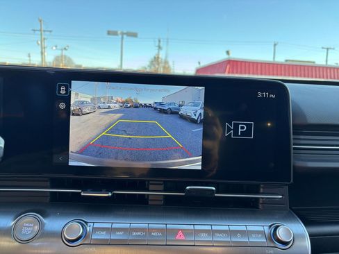 Used 2025 Hyundai Kona SEL image 17