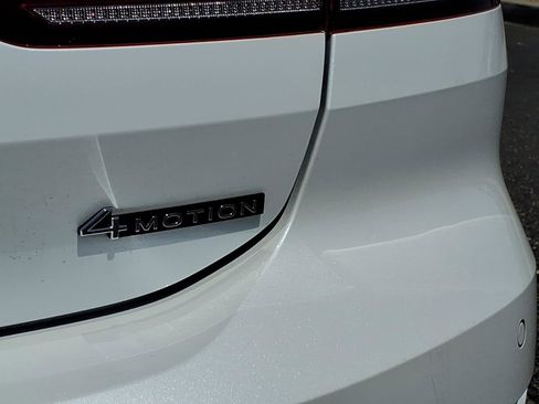 Certified 2022 Volkswagen Arteon SEL w/ Black Wheel Package image 16