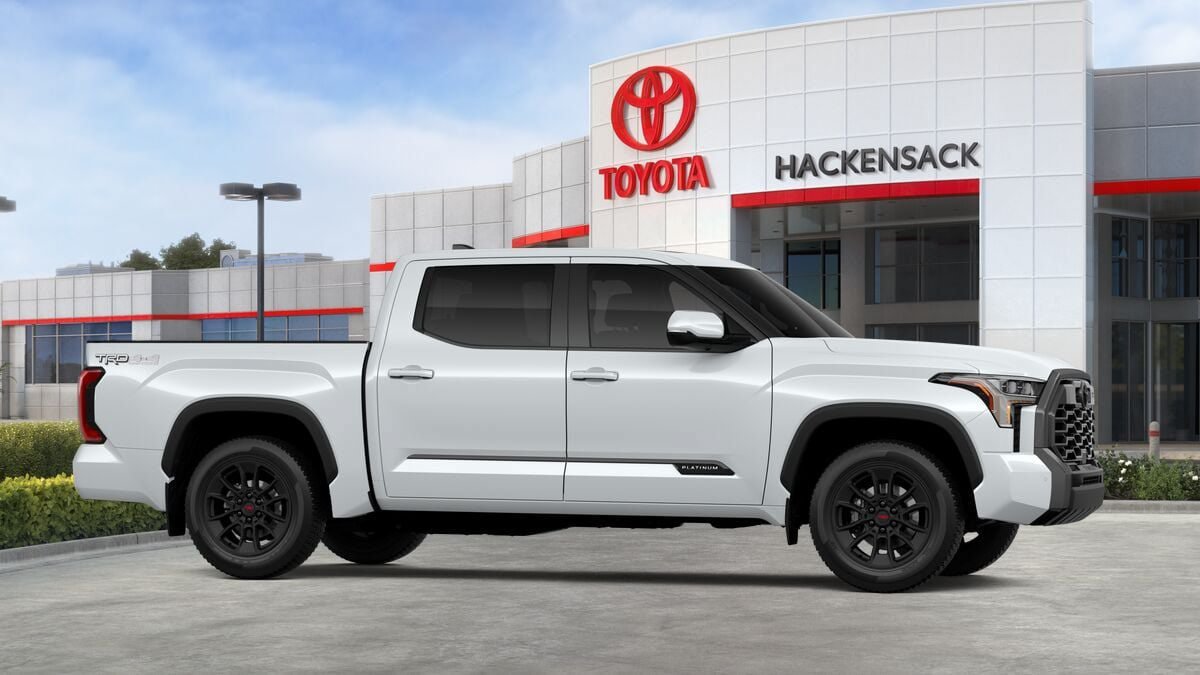New 2026 Toyota Tundra Platinum w/ TRD Off-Road Package AWD/4WD image 13