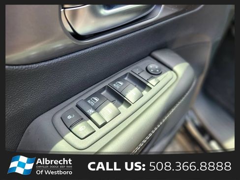 New 2026 Chrysler Pacifica Select w/ S Appearance Package AWD/4WD image 18