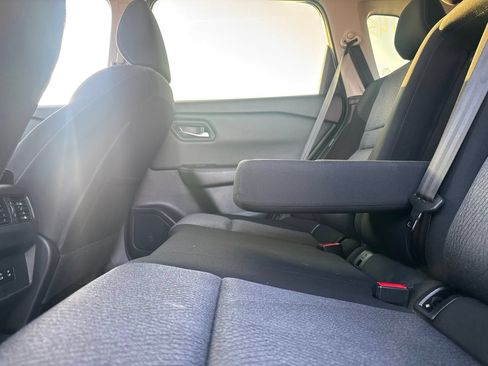 Certified 2025 Nissan Rogue SV FWD image 35