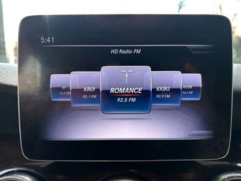 Used 2018 Mercedes-Benz CLA 250 image 13