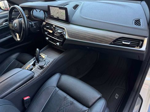 Used 2018 BMW 640i Gran Turismo xDrive w/ Luxury Seating Package AWD/4WD image 23