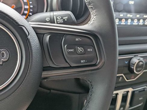 Used 2023 Jeep Wrangler Sport AWD/4WD image 28