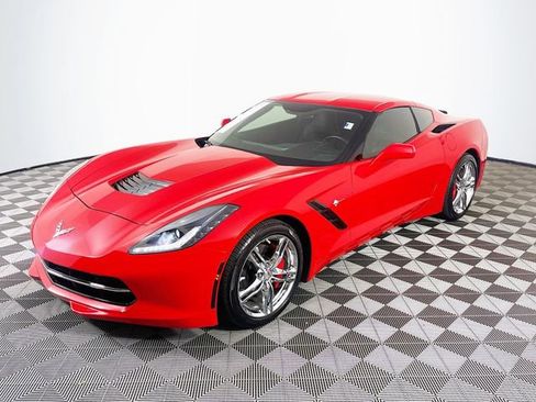 Used 2017 Chevrolet Corvette Stingray Coupe w/ 1LT RWD image 4