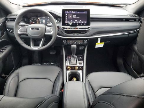 New 2026 Jeep Compass Limited image 13