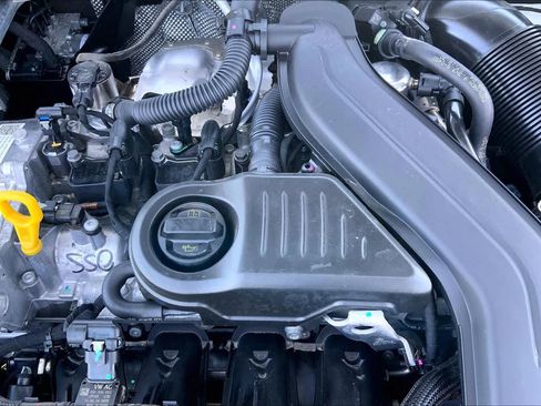 Used 2025 Volkswagen Jetta S FWD image 33