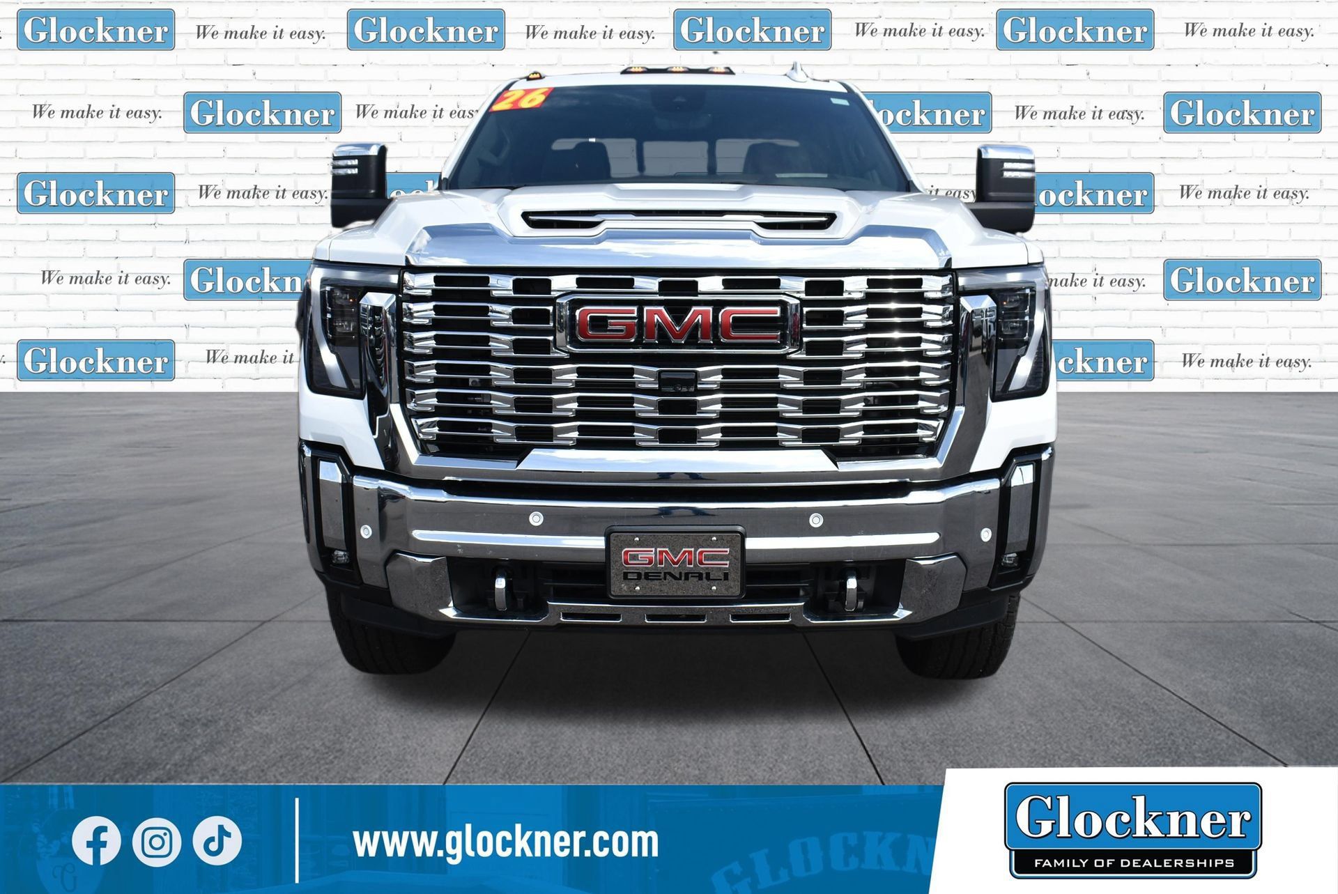 Used 2026 GMC Sierra 2500 Denali w/ Technology Package AWD/4WD image 2