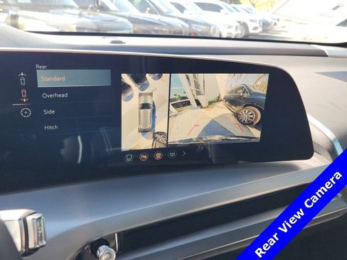 Used 2026 Cadillac Vistiq Platinum image 4