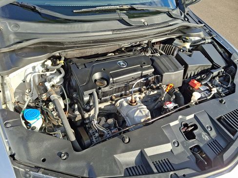 Used 2018 Acura ILX image 28