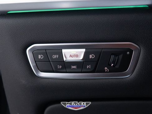 Used 2020 BMW X7 M50i image 43