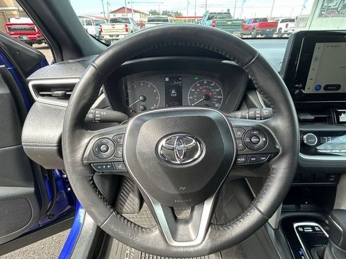 Used 2024 Toyota Corolla Cross AWD Hybrid image 16
