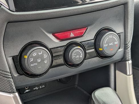 Used 2022 Subaru Forester AWD/4WD image 19