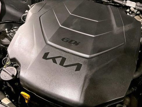 Used 2022 Kia Telluride SX w/ SX Prestige Package image 35