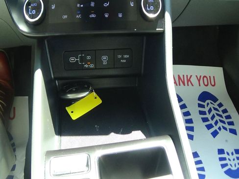 Used 2025 Hyundai Sonata SEL FWD image 24