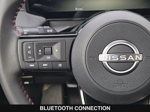 New 2026 Nissan Kicks SR w/ Cold Weather Package FWD image 25