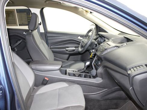 Used 2018 Ford Escape SE image 26