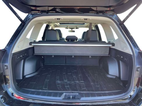 Used 2022 Subaru Forester Limited image 10