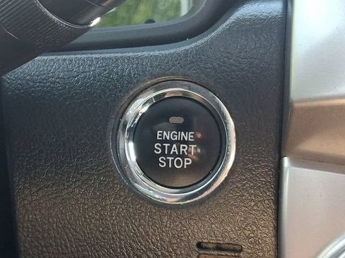 Used 2014 Toyota 4Runner Limited AWD/4WD image 23