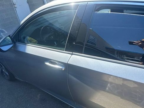 Used 2018 Honda Accord EX-L image 11